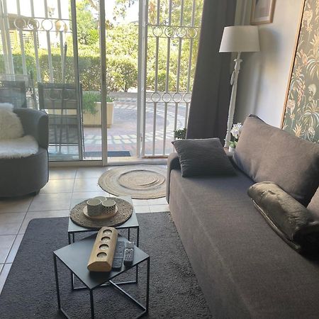 Duplex Cosy Bord De Mer Saint-Cyr-sur-Mer Bagian luar foto