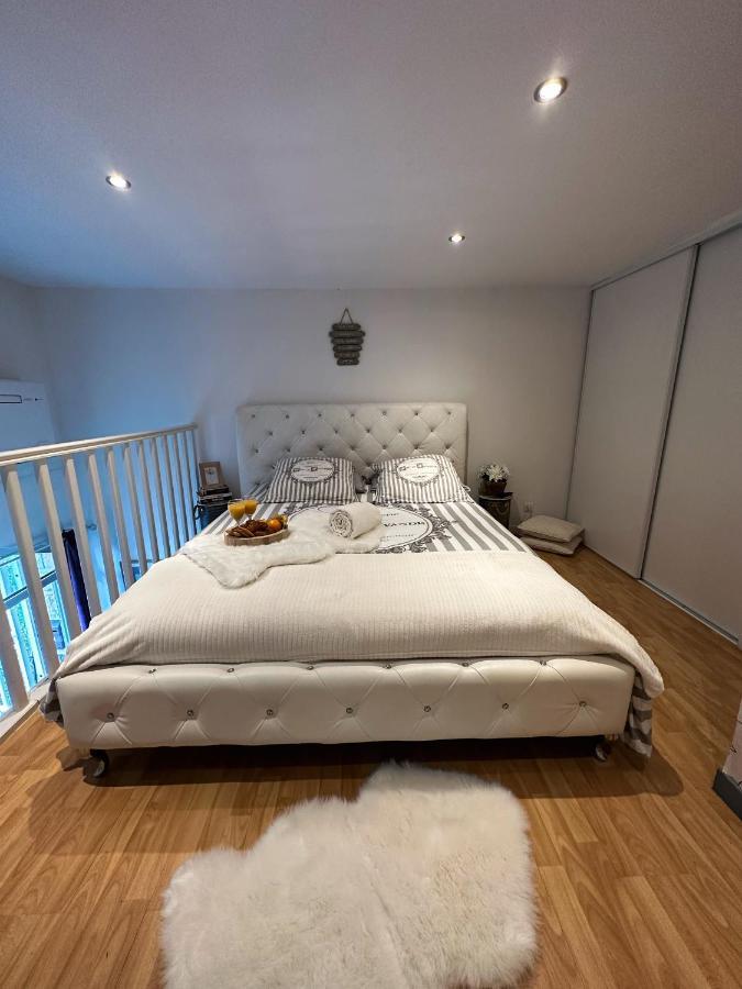 Duplex Cosy Bord De Mer Saint-Cyr-sur-Mer Bagian luar foto