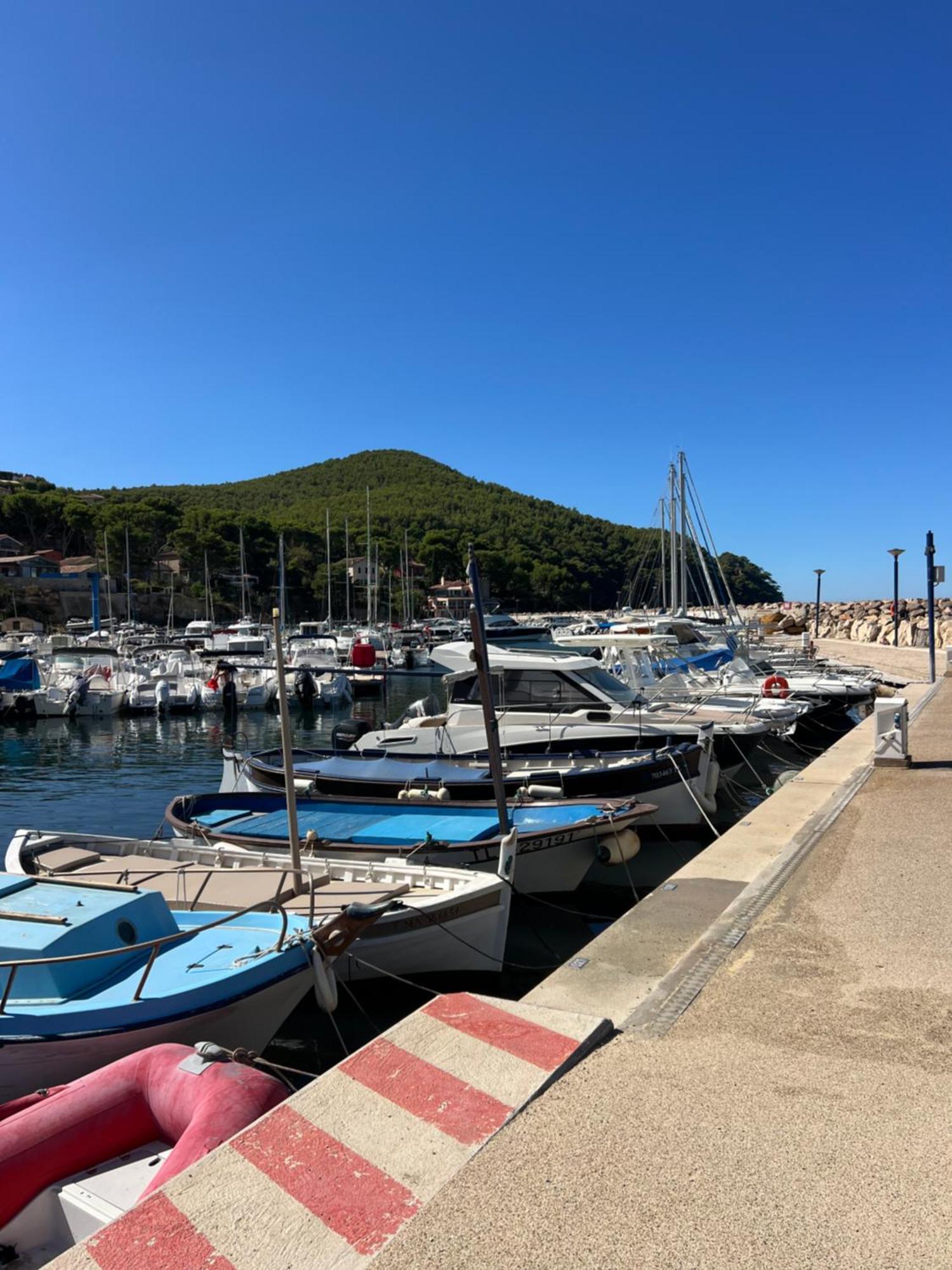 Duplex Cosy Bord De Mer Saint-Cyr-sur-Mer Bagian luar foto