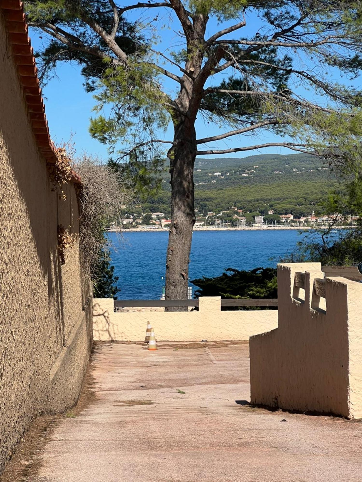 Duplex Cosy Bord De Mer Saint-Cyr-sur-Mer Bagian luar foto